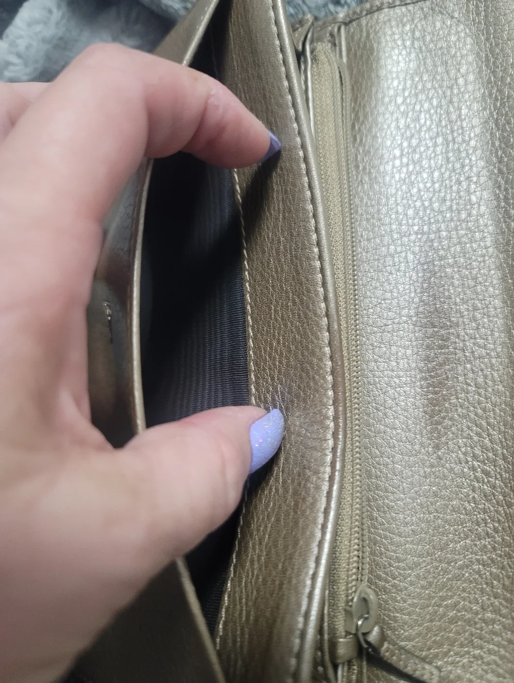 Gucci Heart Long Wallet - Picture 4 of 5